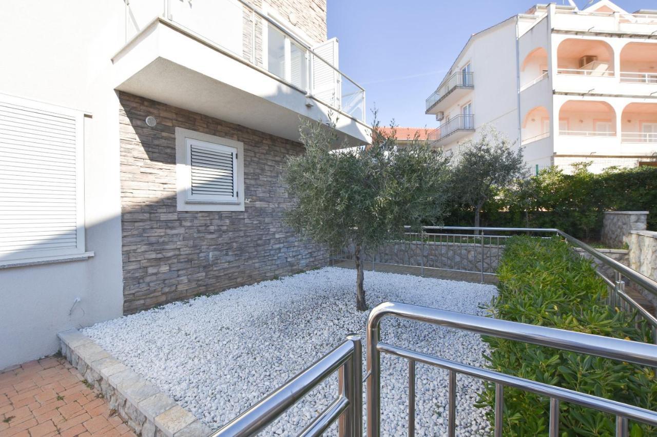 Apartment Belle Vue Primošten Extérieur photo
